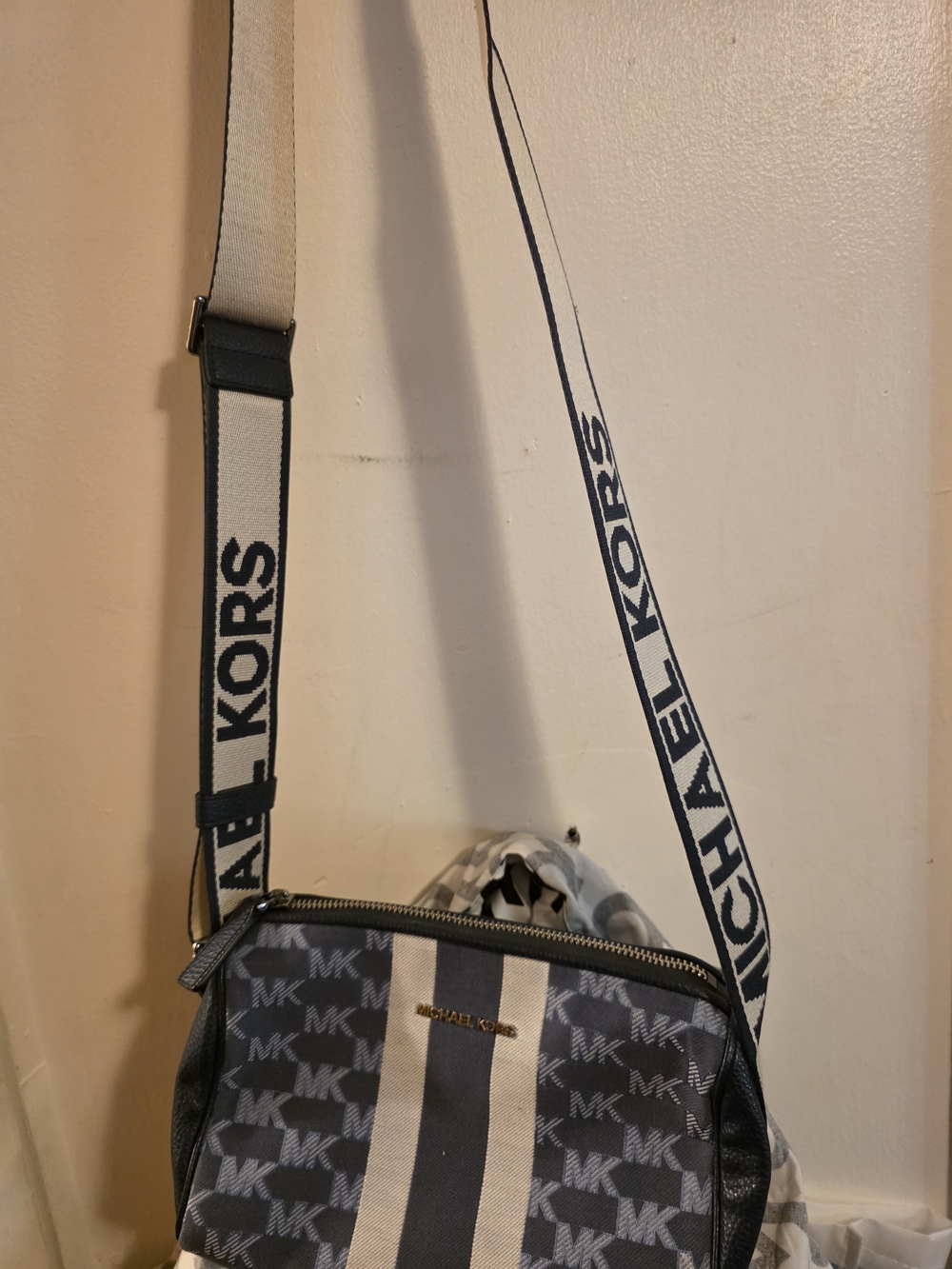 Michael Kors Men’s Gray and Cream Logo Messenger Crossbody